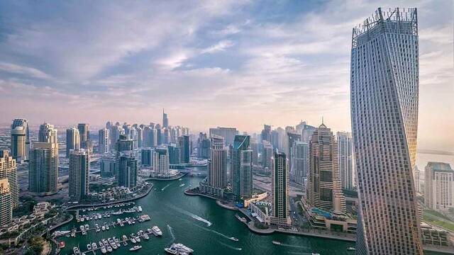 دبي تواصل استقطاب شركات خدمات مالية جديدة منذ بداية 2025