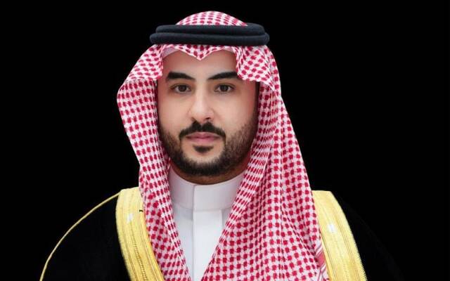وزير الدفاع الأمير خالد بن سلمان